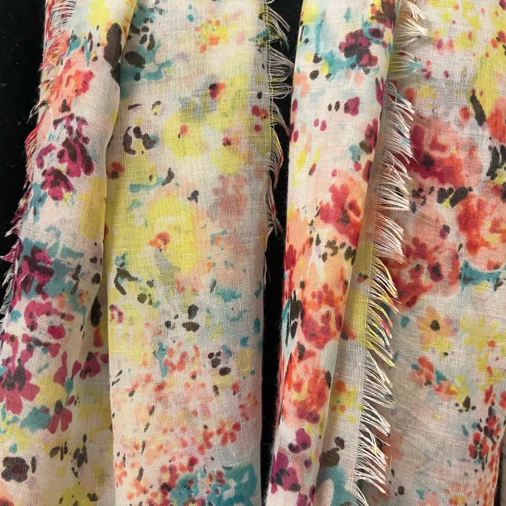 Spring scarf! - Picture 5 of 5